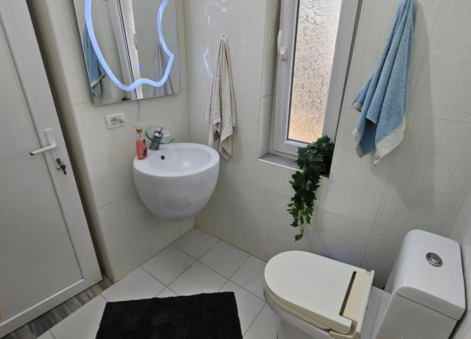 Beachfront Blue Wave Villa In Private Villa Resort Qerret, Albania Golem  0*, Golem (Tirana) Albánia