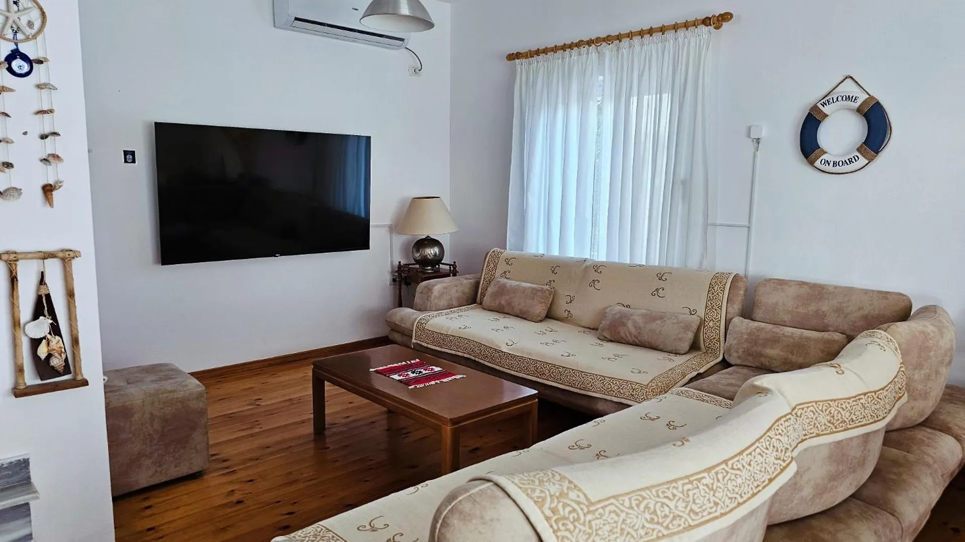 Beachfront Blue Wave Villa In Private Villa Resort Qerret, Albania Golem