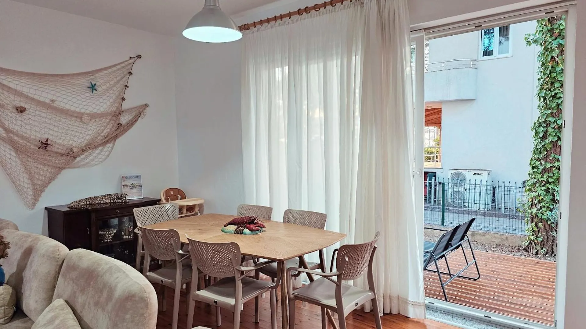 Beachfront Blue Wave Villa In Private Villa Resort Qerret, Albania Golem  0*, Golem (Tirana)